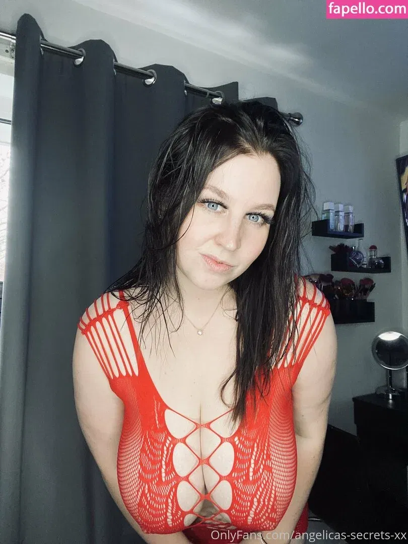 amy-yasmine Onlyfans Photo Gallery 