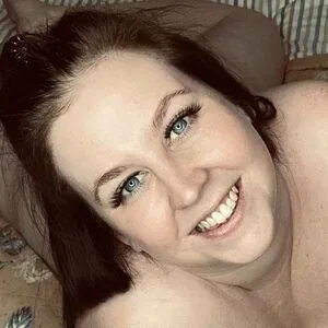 amy-yasmine Onlyfans Photo Gallery 