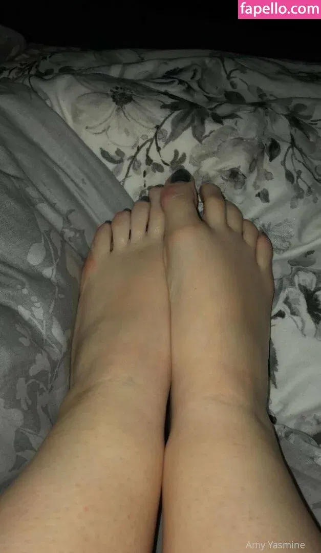 amy-yasmine Onlyfans Photo Gallery 