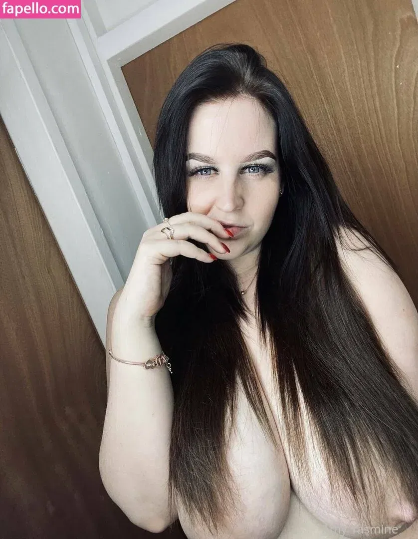 amy-yasmine Onlyfans Photo Gallery 