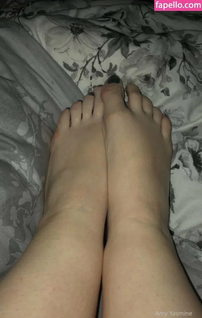 amy-yasmine Onlyfans Photo Gallery 