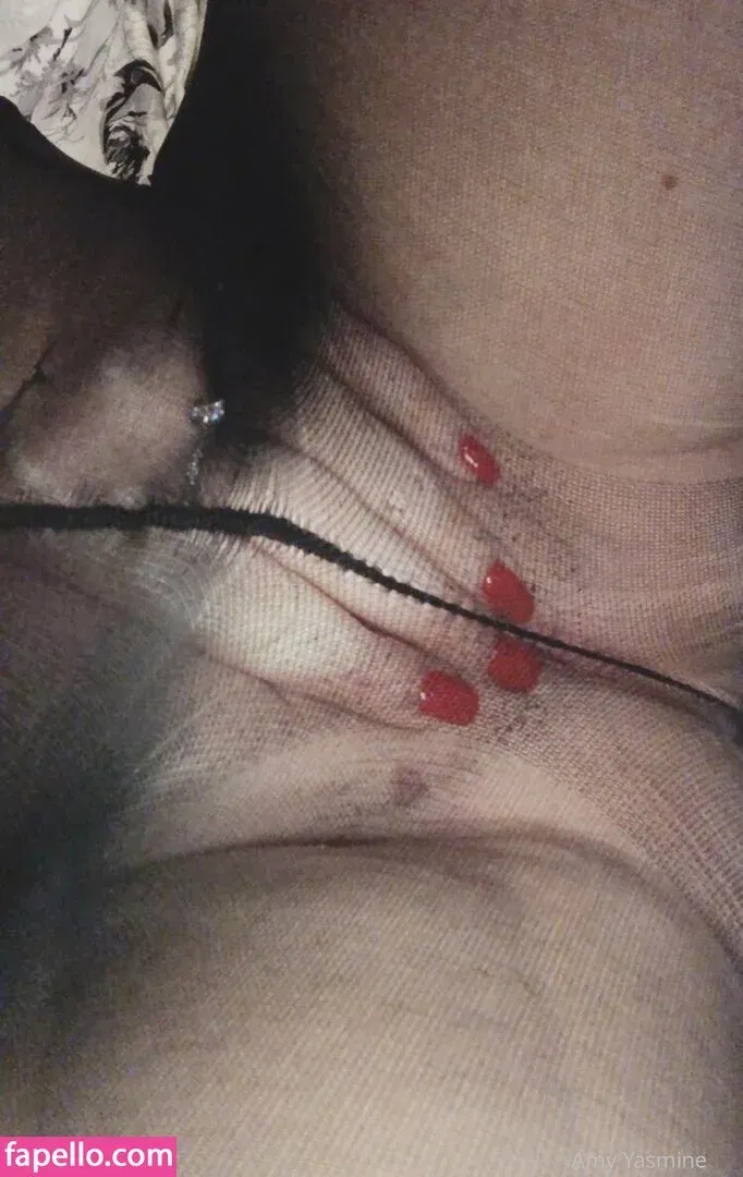 amy-yasmine Onlyfans Photo Gallery 