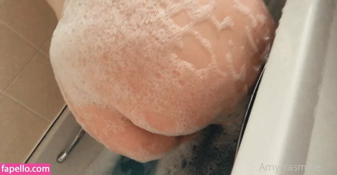 amy-yasmine Onlyfans Photo Gallery 