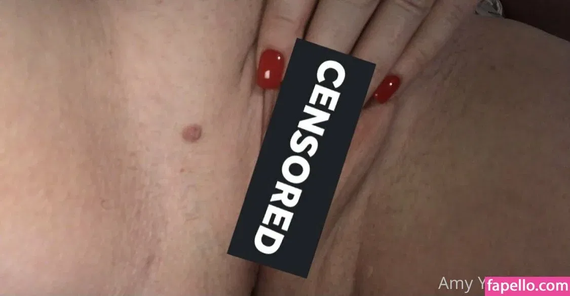 amy-yasmine Onlyfans Photo Gallery 