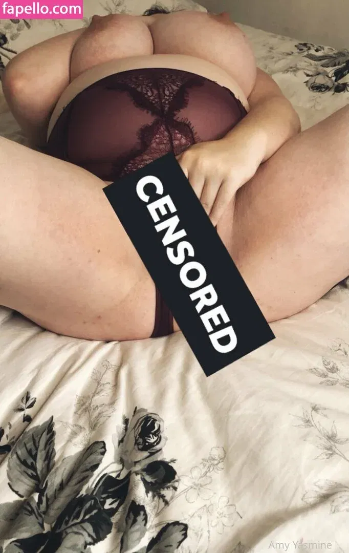 amy-yasmine Onlyfans Photo Gallery 