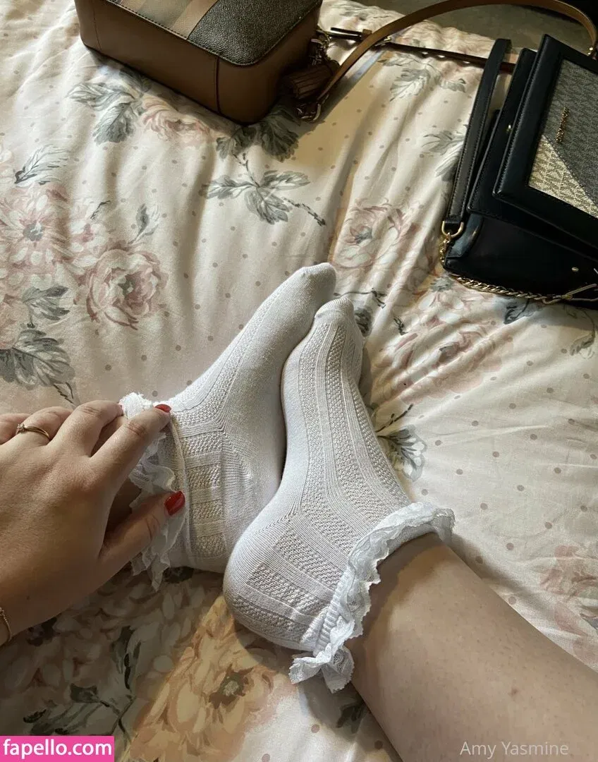 amy-yasmine Onlyfans Photo Gallery 