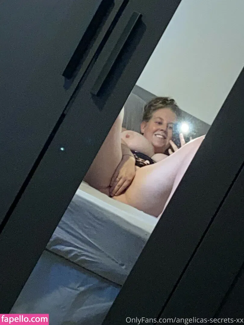 amy-yasmine Onlyfans Photo Gallery 