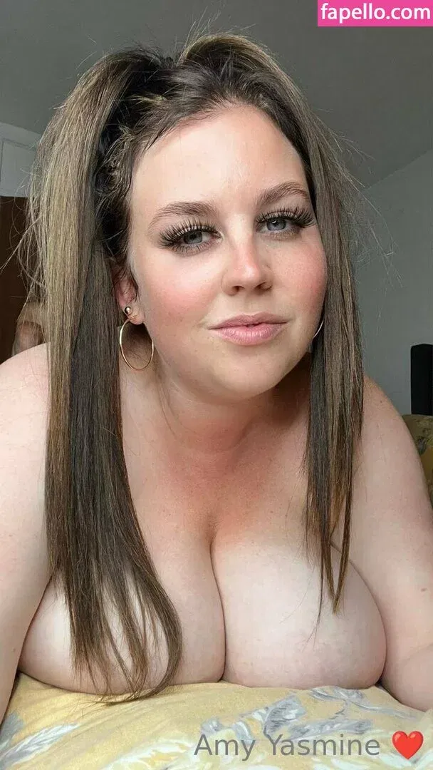 amy-yasmine Onlyfans Photo Gallery 