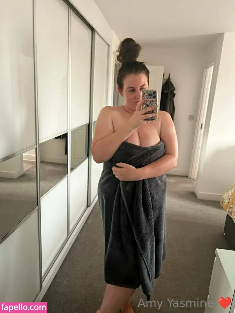 amy-yasmine Onlyfans Photo Gallery 