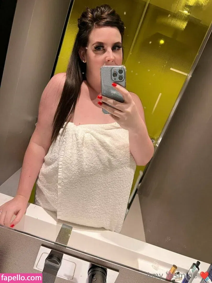 amy-yasmine Onlyfans Photo Gallery 