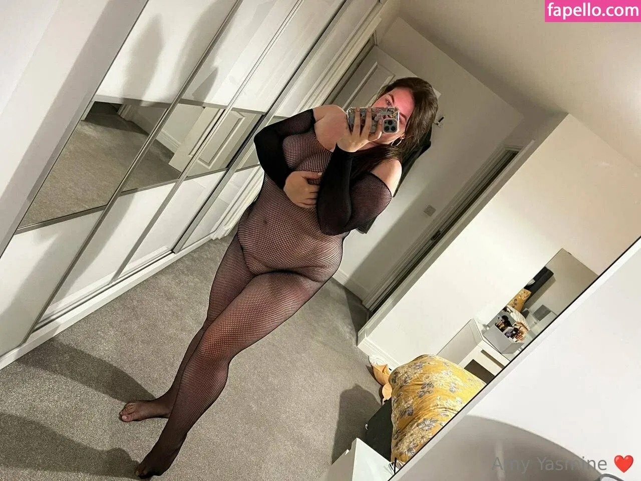 amy-yasmine Onlyfans Photo Gallery 