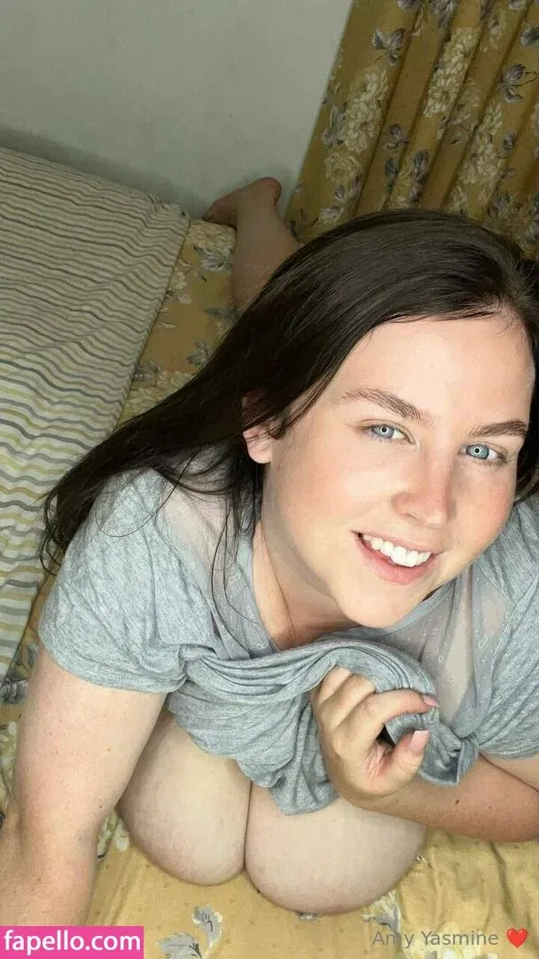 amy-yasmine Onlyfans Photo Gallery 