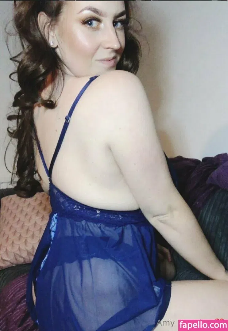 amy-yasmine Onlyfans Photo Gallery 