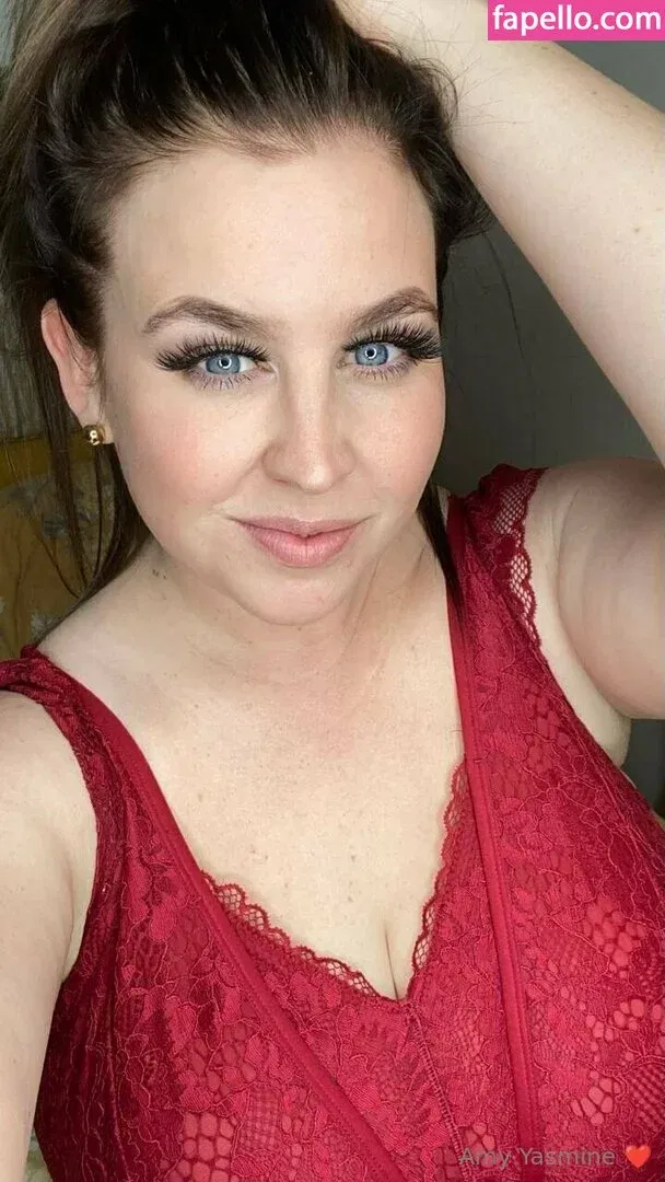 amy-yasmine Onlyfans Photo Gallery 