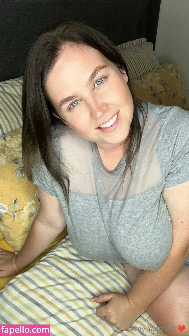 amy-yasmine Onlyfans Photo Gallery 