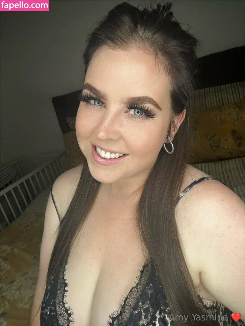 amy-yasmine Onlyfans Photo Gallery 