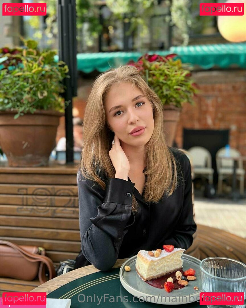 alexa_sunny / sunnyycombs Onlyfans Photo Gallery 