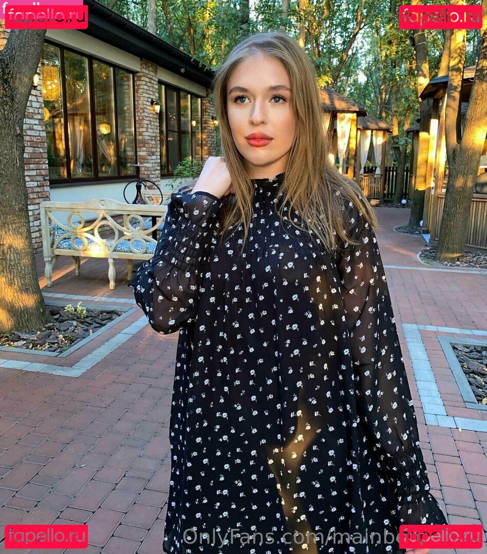 alexa_sunny / sunnyycombs Onlyfans Photo Gallery 