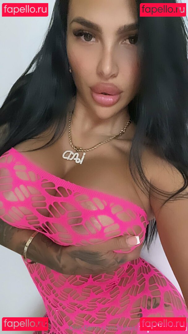 iuhasalexandra_free / iuhasalexandraaa Onlyfans Photo Gallery 