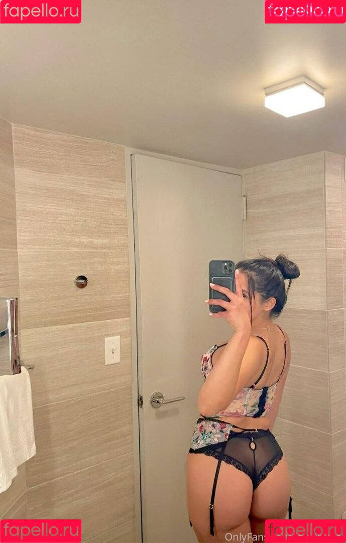 Marilyn Doug Onlyfans Photo Gallery 