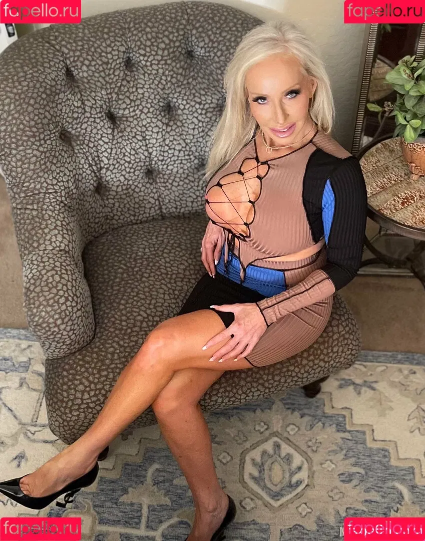 azmorganxoxo Onlyfans Photo Gallery 