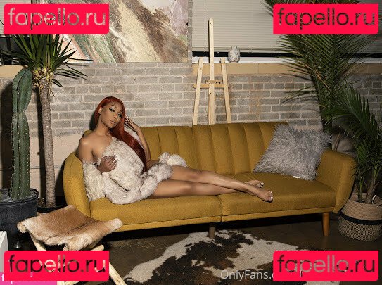 lyricaanderson Onlyfans Photo Gallery 