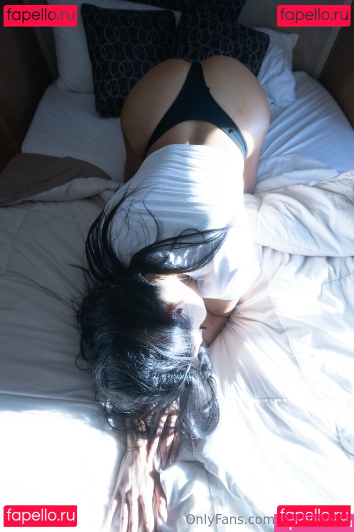 Hellomelimeow / meliimeow Nude Onlyfans Photo 35