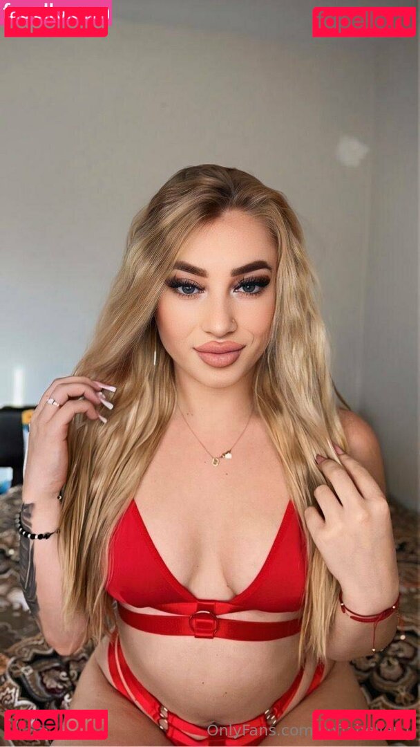 sofiahellen1 Onlyfans Photo Gallery 