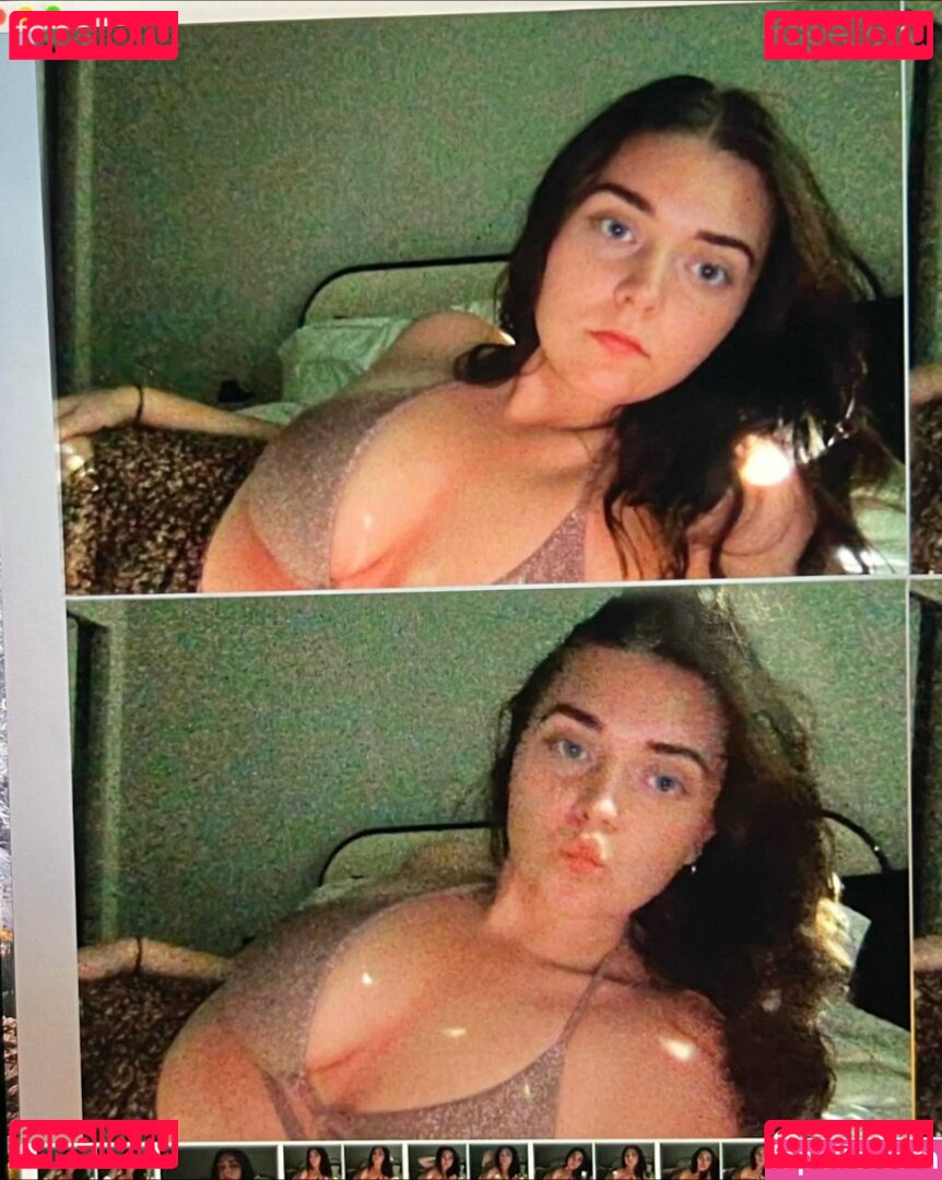 Erin Dougal / Smosh / erindougal Onlyfans Photo Gallery 