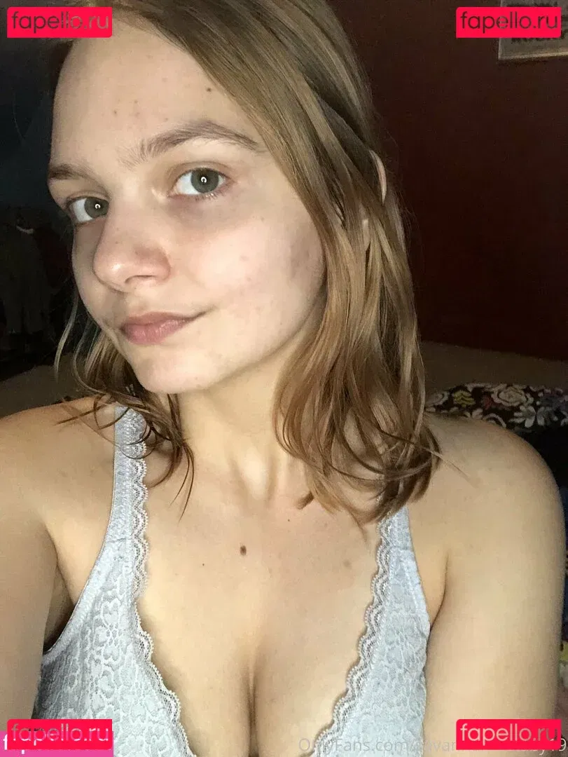 Savannahmalaby19 Onlyfans Photo Gallery 