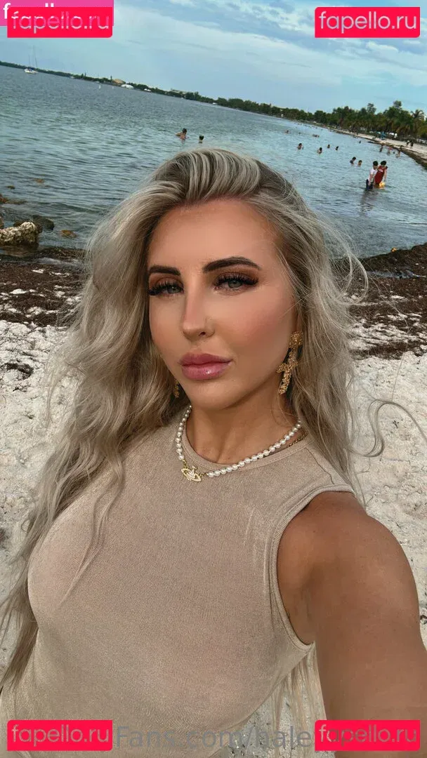 haleyysmith Onlyfans Photo Gallery 