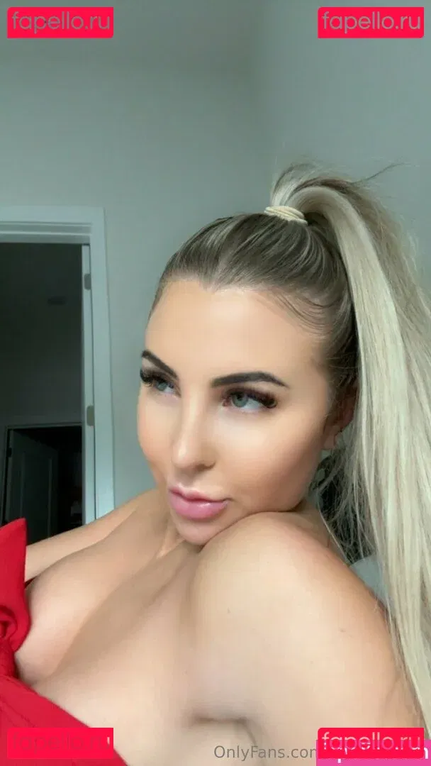 haleyysmith Onlyfans Photo Gallery 