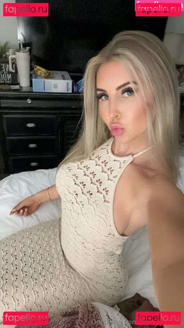 haleyysmith Onlyfans Photo Gallery 