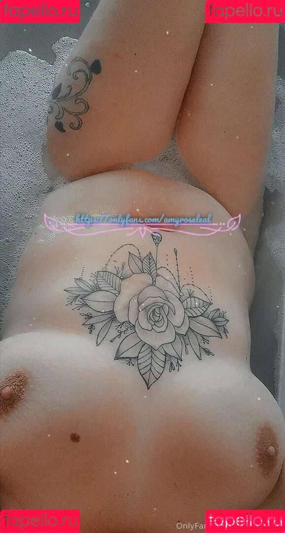 amyroseleal Onlyfans Photo Gallery 