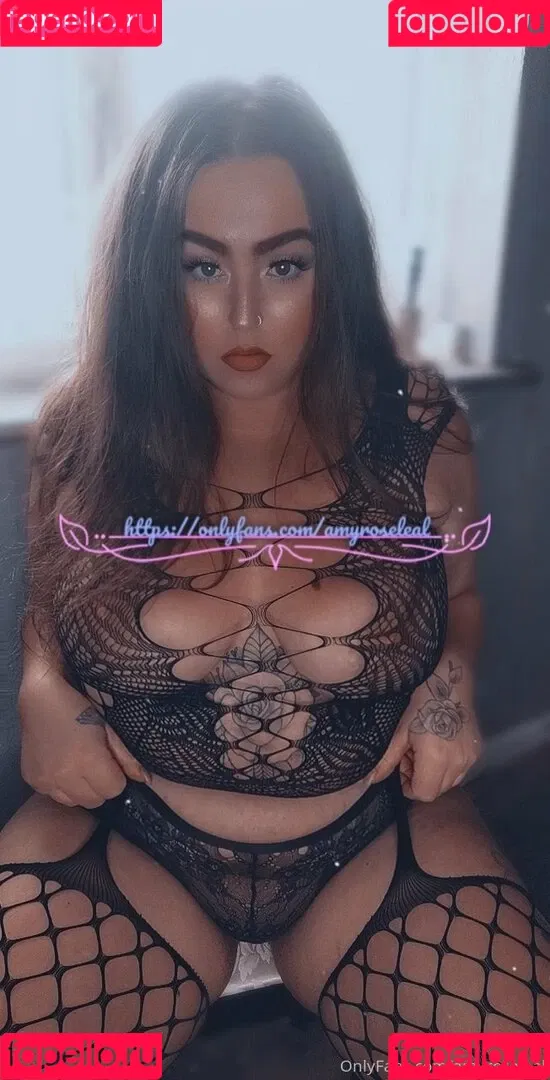 amyroseleal Onlyfans Photo Gallery 