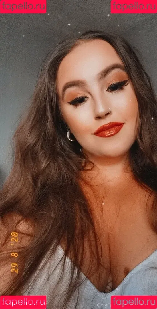 amyroseleal Onlyfans Photo Gallery 