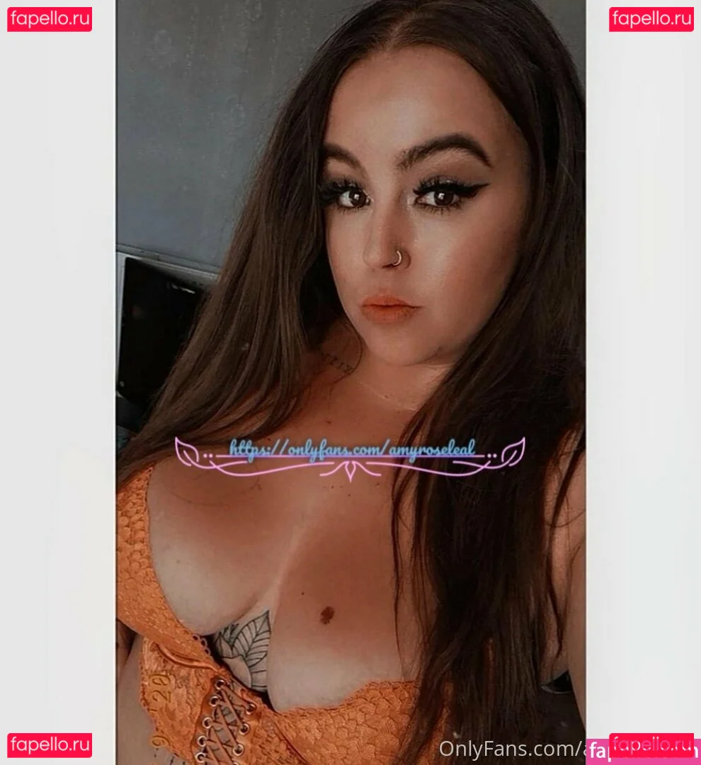 amyroseleal Onlyfans Photo Gallery 
