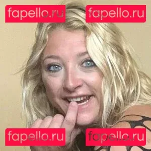 cambriacurves Onlyfans Photo Gallery 