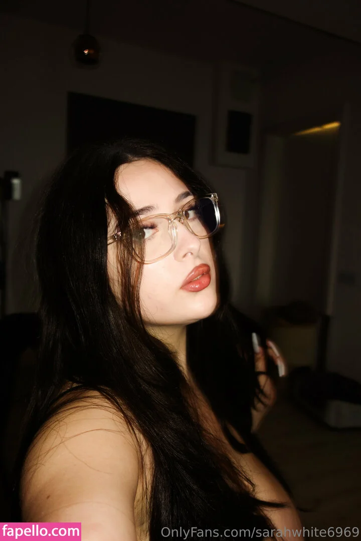 Sarah White Onlyfans Photo Gallery 