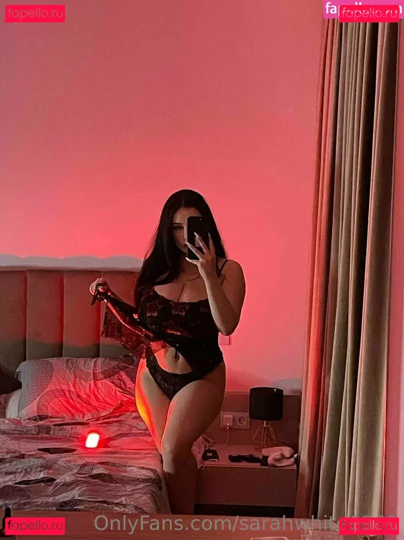 Sarah White Onlyfans Photo Gallery 