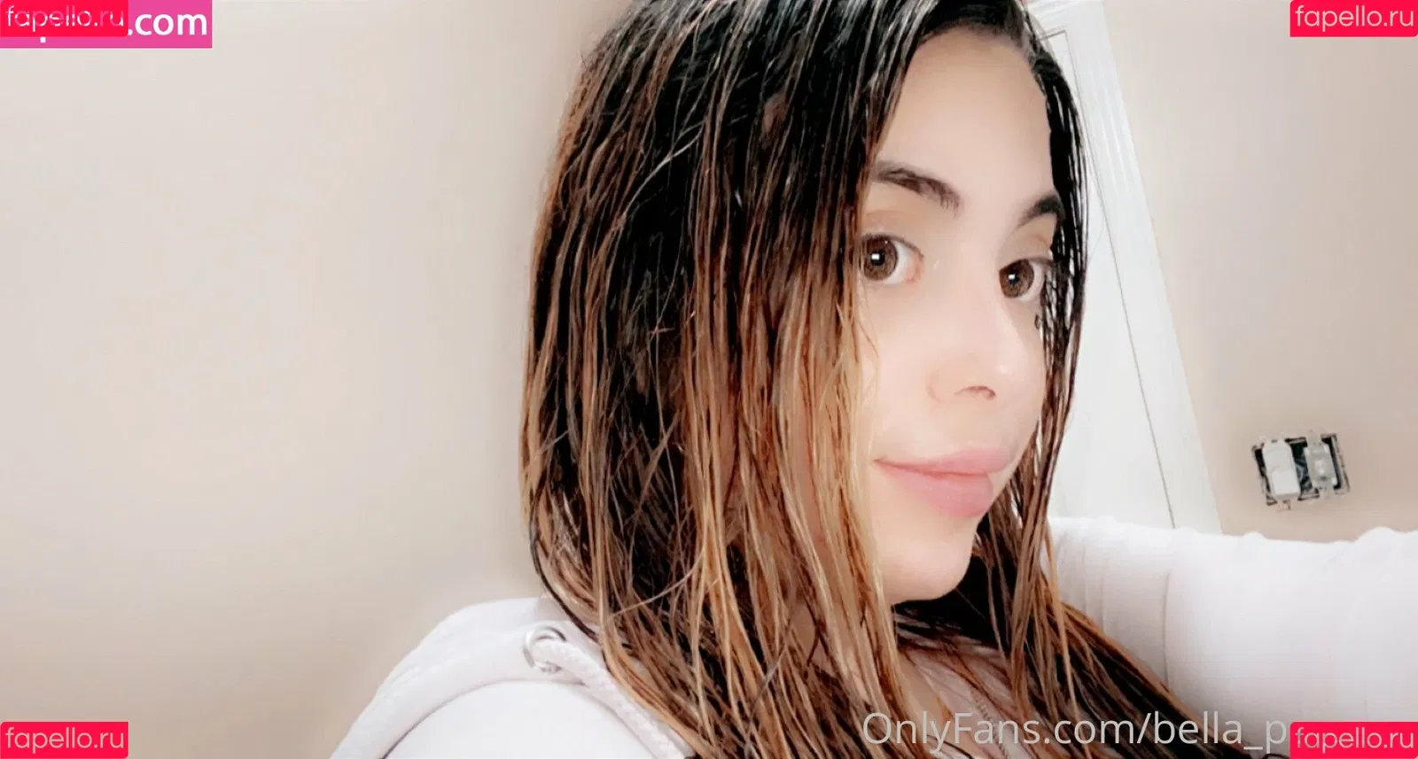 bellaapaigexo Onlyfans Photo Gallery 