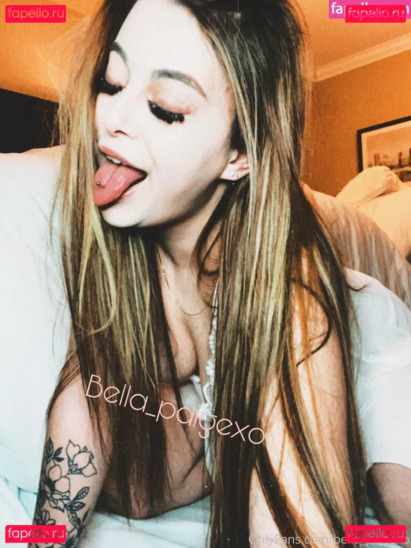 bellaapaigexo Onlyfans Photo Gallery 