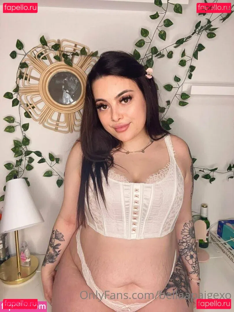 bellaapaigexo Onlyfans Photo Gallery 
