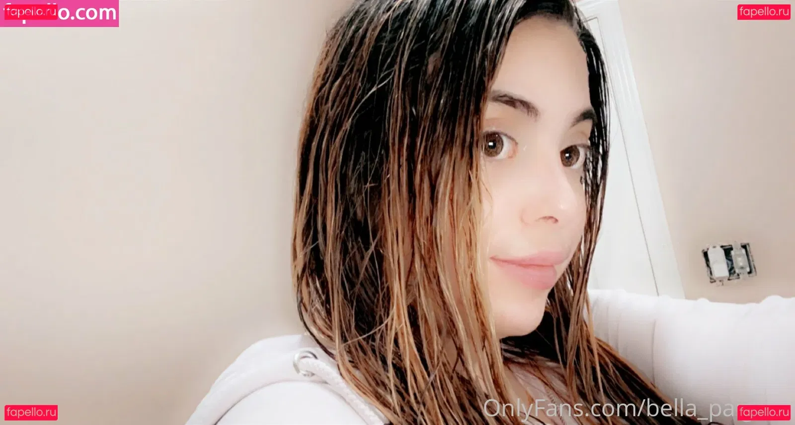 bellaapaigexo Onlyfans Photo Gallery 