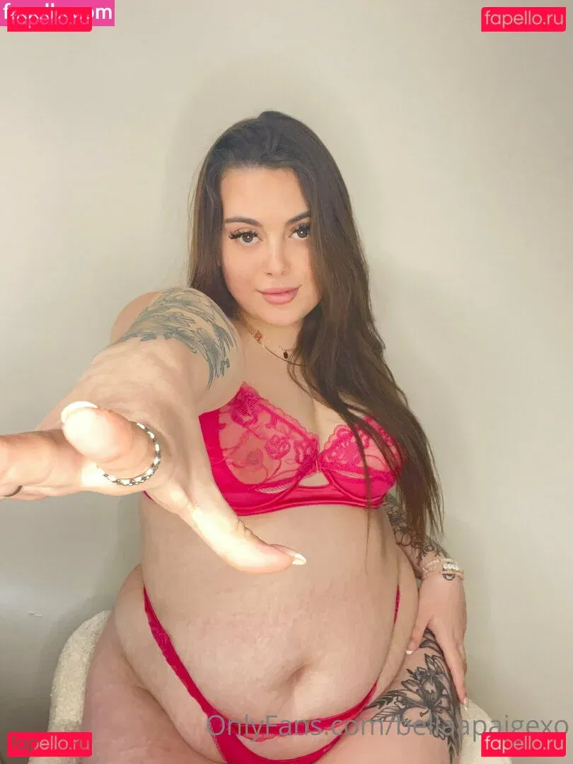 bellaapaigexo Onlyfans Photo Gallery 