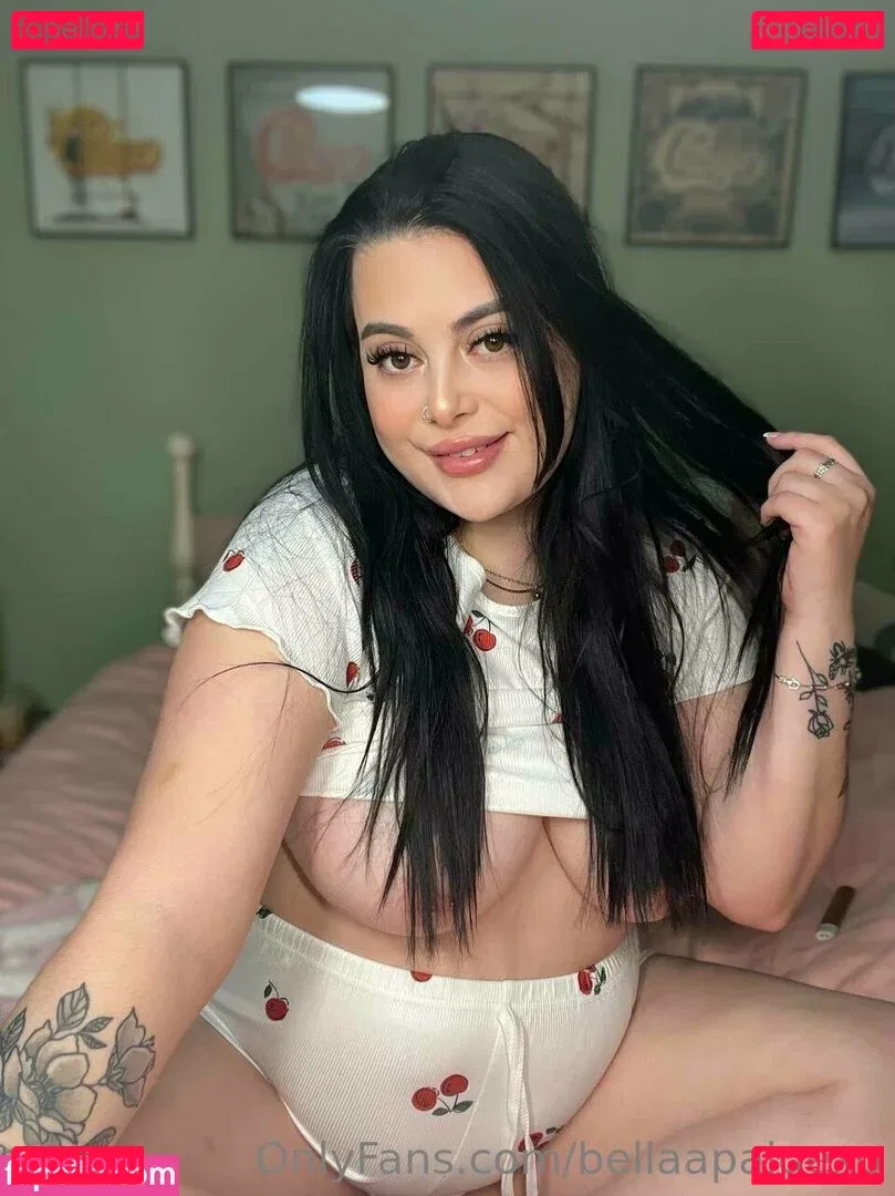 bellaapaigexo Onlyfans Photo Gallery 