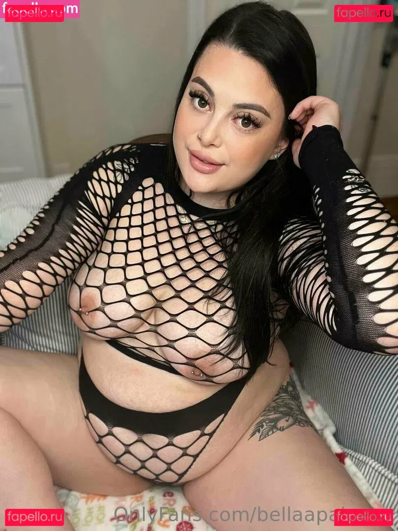 bellaapaigexo Onlyfans Photo Gallery 
