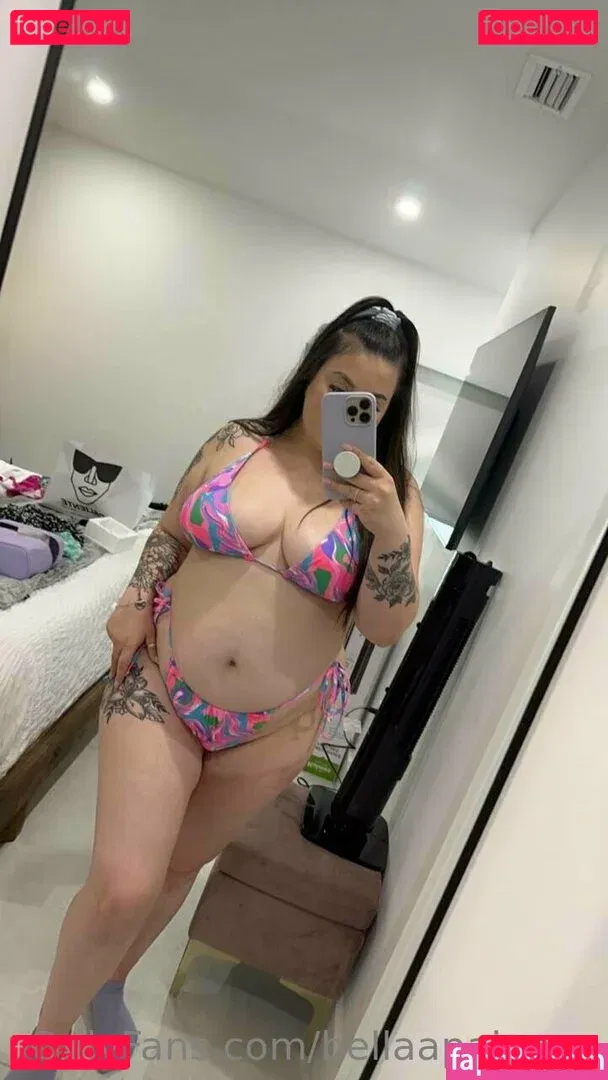 bellaapaigexo Onlyfans Photo Gallery 