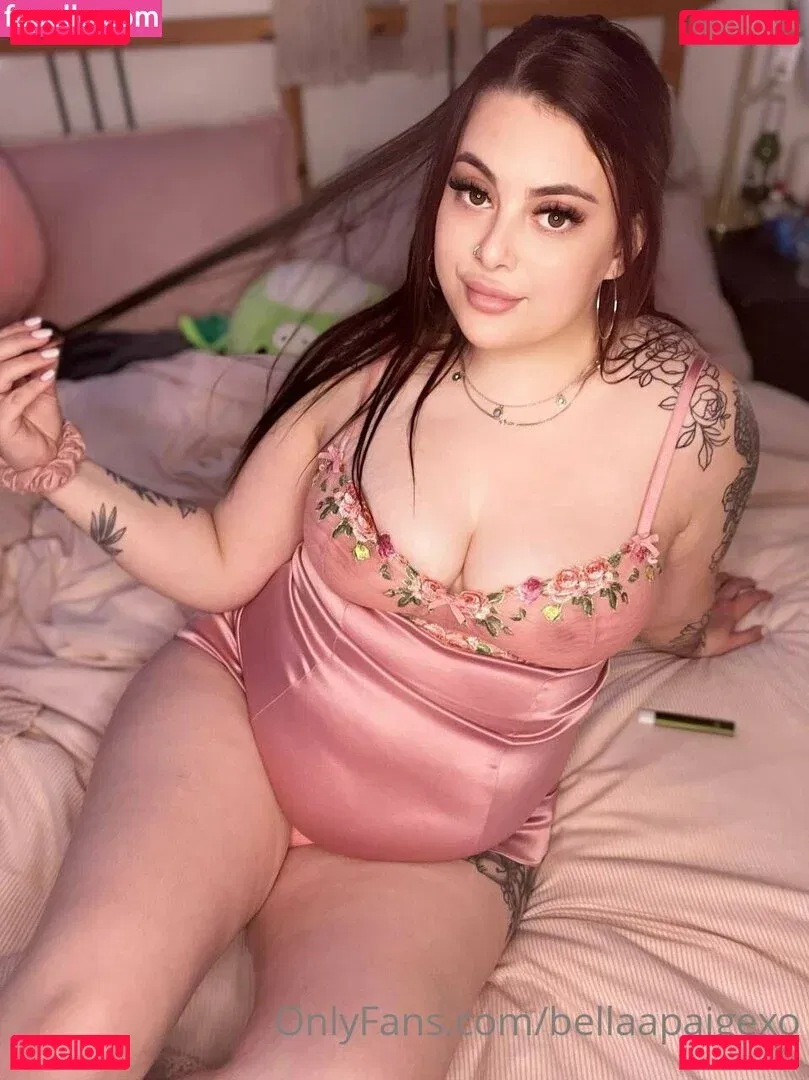 bellaapaigexo Onlyfans Photo Gallery 