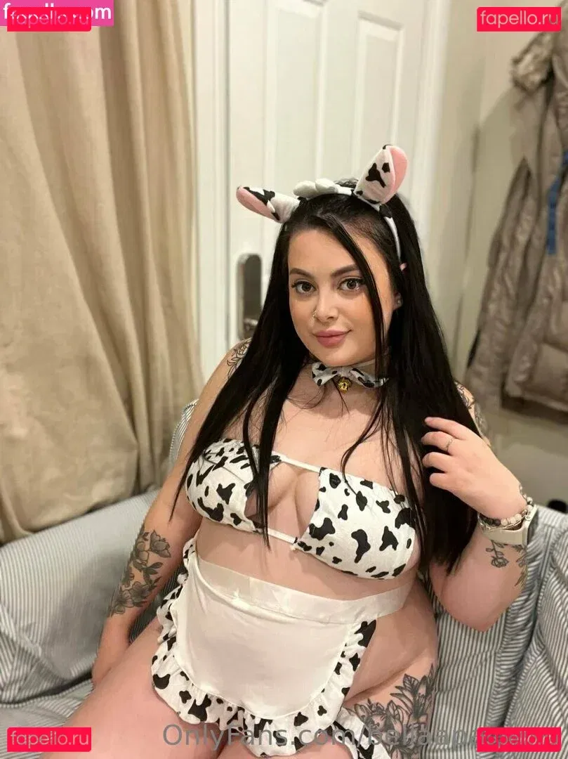 bellaapaigexo Onlyfans Photo Gallery 